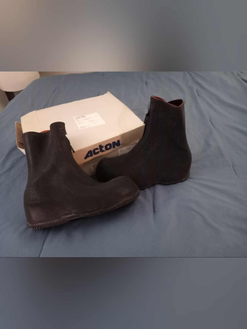 NEW! ACTON Mens Overshoes (Multiple Sizes)